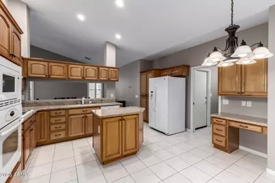 9429 E Desert Lake Drive, Sun Lakes, AZ 85248 - Photo 21