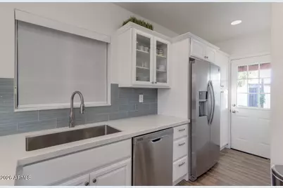 6929 E 6th Street, Scottsdale, AZ 85251 - Photo 9