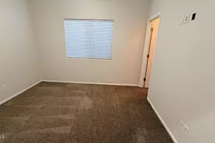 22156 N Sunset Dr, Maricopa, AZ 85139 - Photo 15