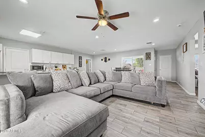 2026 W Oregon Avenue, Phoenix, AZ 85015 - Photo 13