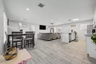 2026 W Oregon Ave, Phoenix, AZ 85015 - Photo 17