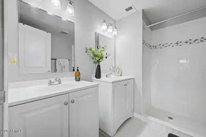 2026 W Oregon Avenue, Phoenix, AZ 85015 - Photo 21