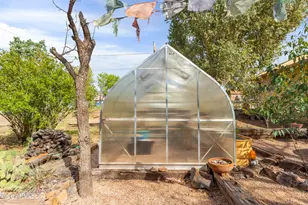 122 Van Dyke St, Bisbee, AZ 85603 - Photo 43