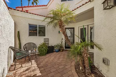 4225 N 21st Street #Unit 19, Phoenix, AZ 85016 - Photo 3