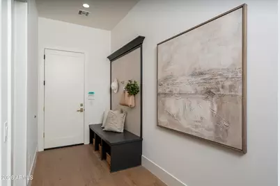 3923 E Heatherbrae Drive, Phoenix, AZ 85018 - Photo 31