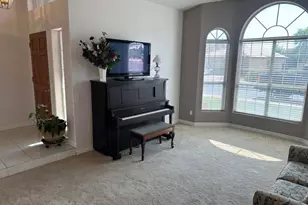 442 N Cordoba Pl, Chandler, AZ 85226 - Photo 9