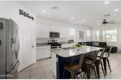 15660 W Desert Hollow Drive, Surprise, AZ 85387 - Photo 11