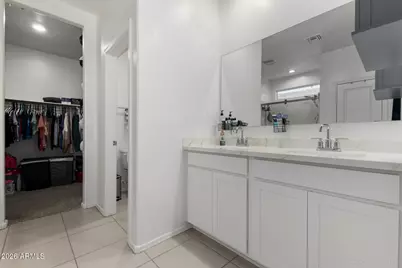 15660 W Desert Hollow Drive, Surprise, AZ 85387 - Photo 17