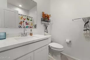 15660 W Desert Hollow Dr, Surprise, AZ 85387 - Photo 25