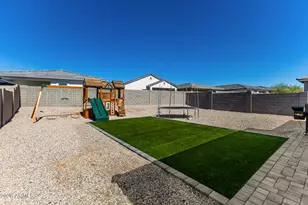15660 W Desert Hollow Dr, Surprise, AZ 85387 - Photo 29
