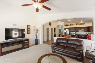 21863 N Reis Dr, Maricopa, AZ 85138 - Photo 15