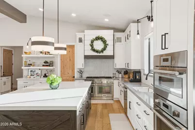 5302 N 68th Place, Paradise Valley, AZ 85253 - Photo 13