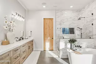 5302 N 68th Pl, Paradise Valley, AZ 85253 - Photo 31