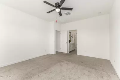 7801 N 79th Avenue, Glendale, AZ 85303 - Photo 13