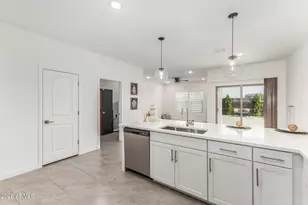 7801 N 79th Ave, Glendale, AZ 85303 - Photo 9