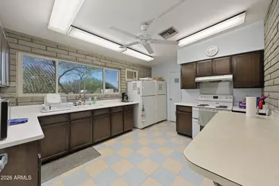 2331 E Betty Elyse Lane, Phoenix, AZ 85022 - Photo 31