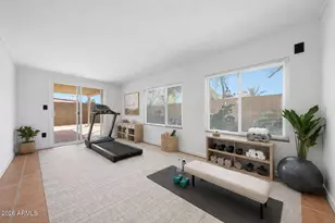 2331 E Betty Elyse Ln, Phoenix, AZ 85022 - Photo 21