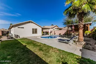 13163 W Gelding Cir, Surprise, AZ 85379 - Photo 31