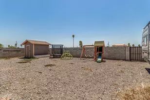9815 W Camelia Dr, Arizona City, AZ 85123 - Photo 23
