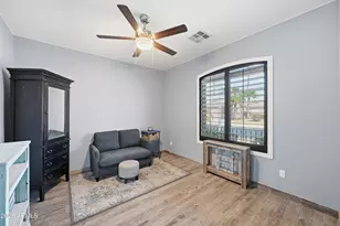 2328 S Sorrelle St, Mesa, AZ 85209 - Photo 17