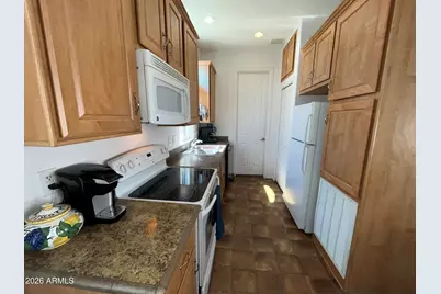10960 N 67th Avenue #6, Glendale, AZ 85304 - Photo 15