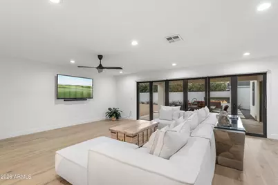 4639 E Osborn Road, Phoenix, AZ 85018 - Photo 21