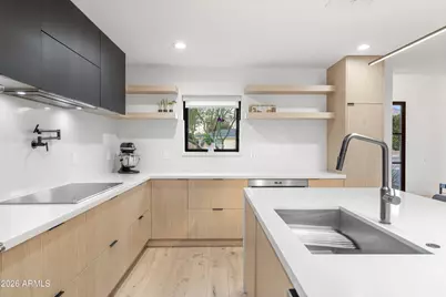 4639 E Osborn Road, Phoenix, AZ 85018 - Photo 13