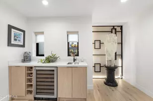 4639 E Osborn Rd, Phoenix, AZ 85018 - Photo 9