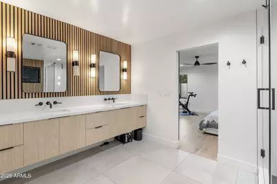 4639 E Osborn Road, Phoenix, AZ 85018 - Photo 29