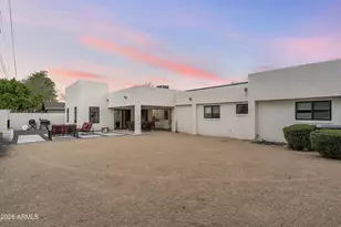 4639 E Osborn Rd, Phoenix, AZ 85018 - Photo 57