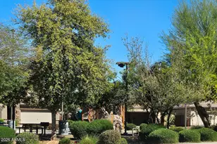 140 E Bernie Ln, Gilbert, AZ 85295 - Photo 47