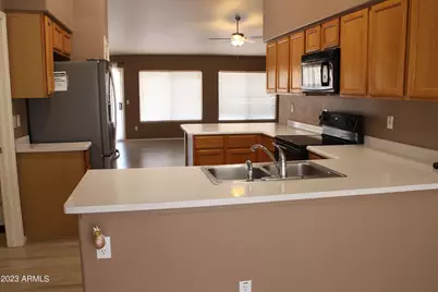 5490 W Whitten Street, Chandler, AZ 85226 - Photo 3