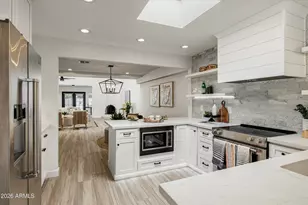 11447 N 56th St, Scottsdale, AZ 85254 - Photo 9