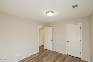 25279 W Parkside Ln S, Buckeye, AZ 85326 - Photo 13