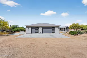 4837 E Smokehouse Trail, Cave Creek, AZ 85331 - Photo 3