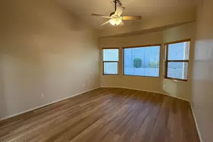 8498 W Quail Track Dr, Peoria, AZ 85383 - Photo 13