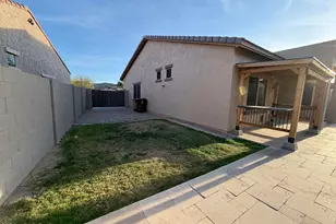 8498 W Quail Track Dr, Peoria, AZ 85383 - Photo 37