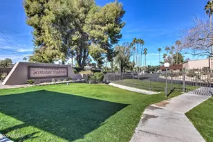 7940 E Camelback Rd, Scottsdale, AZ 85251 - Photo 35