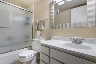 7940 E Camelback Rd, Scottsdale, AZ 85251 - Photo 19