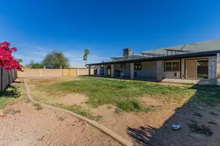 962 E Hackamore St, Mesa, AZ 85203 - Photo 13