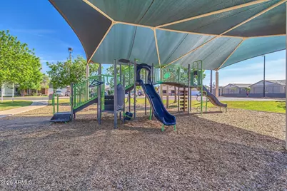 203 E Desert Lane, Gilbert, AZ 85234 - Photo 41