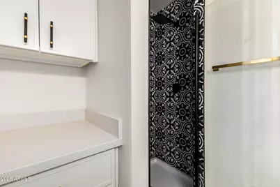 7804 N 47th Avenue, Glendale, AZ 85301 - Photo 17