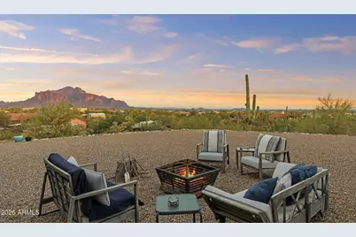 203 E Saddle Butte Street, Apache Junction, AZ 85119 - Photo 1