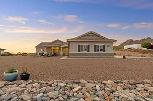 203 E Saddle Butte St, Apache Junction, AZ 85119 - Photo 5