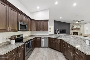 203 E Saddle Butte St, Apache Junction, AZ 85119 - Photo 19