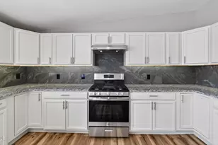 10552 E Watering Hole St, Sierra Vista, AZ 85635 - Photo 9