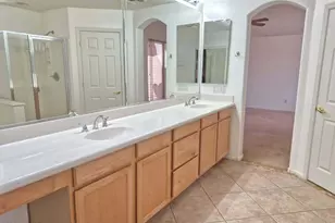 16438 N 72nd Ln, Peoria, AZ 85382 - Photo 11