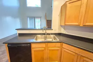 16438 N 72nd Ln, Peoria, AZ 85382 - Photo 5