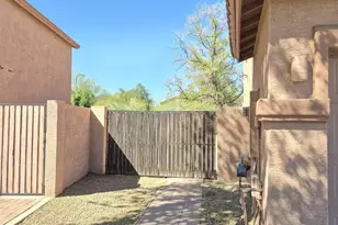 16438 N 72nd Ln, Peoria, AZ 85382 - Photo 17