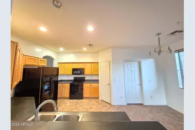 16438 N 72nd Lane, Peoria, AZ 85382 - Photo 7